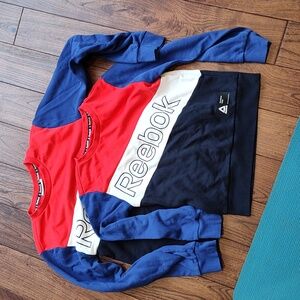 Boys sweatshirt Reebok lot of 2